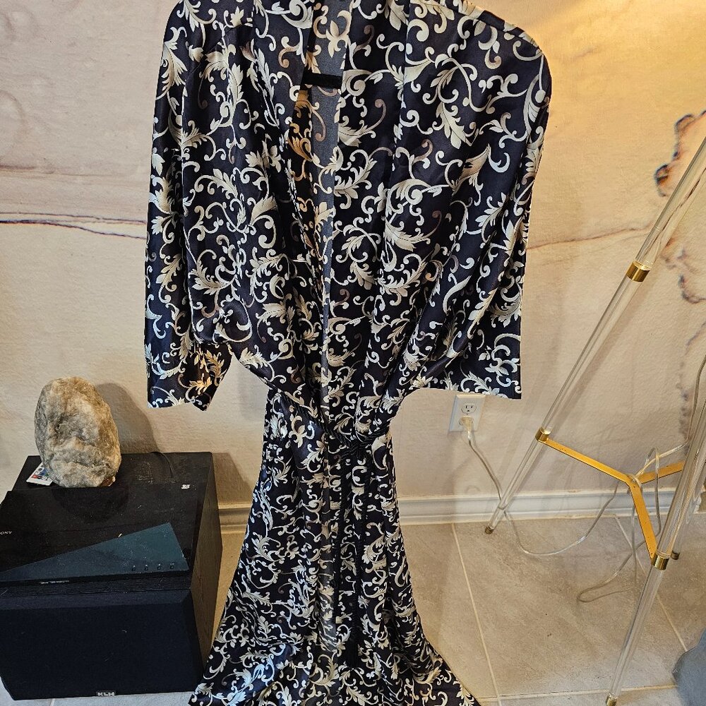 Vintage Jessica Lynn Collection Robe - Picture 2 of 6